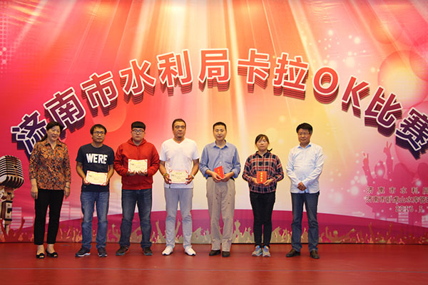 我院參加市局舉辦的卡拉OK比賽，喜獲佳績(jī)